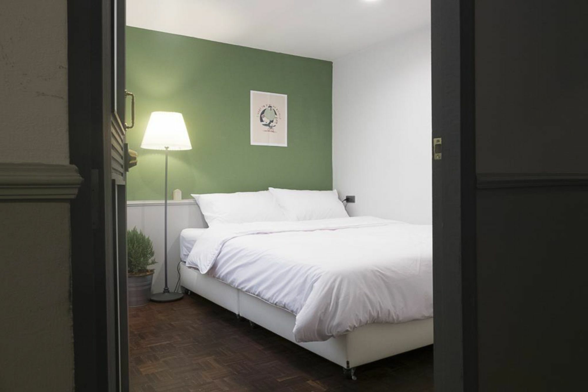 Weeping Willow Sukhumvit 26 Hostel Μπανγκόκ Εξωτερικό φωτογραφία