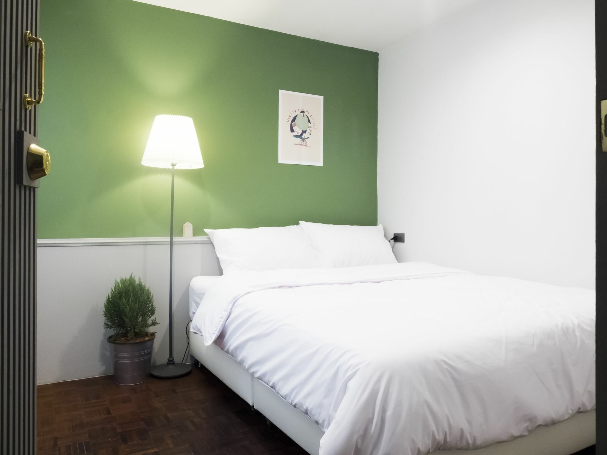 Weeping Willow Sukhumvit 26 Hostel Μπανγκόκ Εξωτερικό φωτογραφία